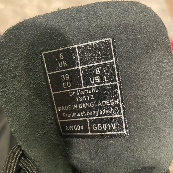 8 hole black Doc Martins - Picture 4 of 4